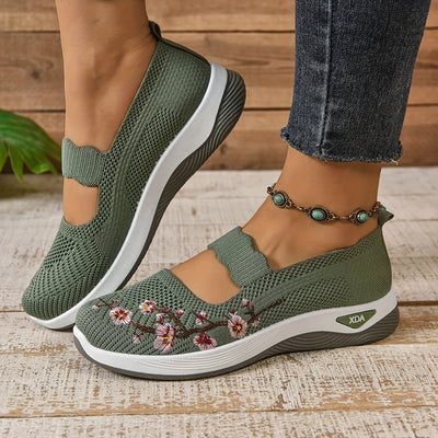 EMMA | FLORAL STITCH WALKING SNEAKERS