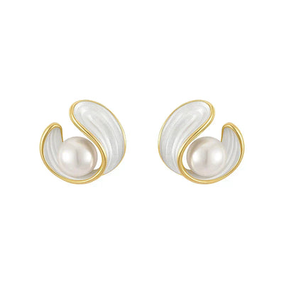 Felicia I Classy Earrings