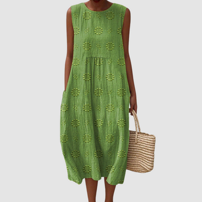 MILA |  FLATTERING A-LINE DRESS