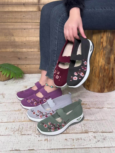 EMMA | FLORAL STITCH WALKING SNEAKERS
