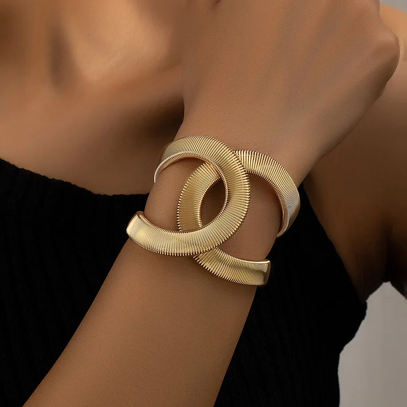 She Reigns I  Elegant Dual Bracelet
