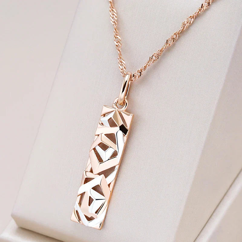 Ivy I Golden Necklace Bestseller