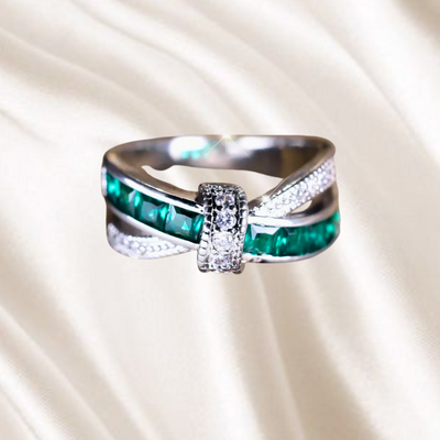 Verdant Form | Green Inlay Ring