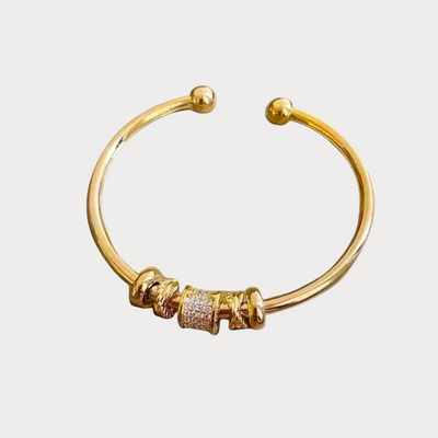 Golden Motion | Adjustable Bracelet with Golden Charms