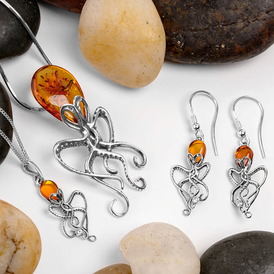 Beneath the Waves I Octopus Necklace