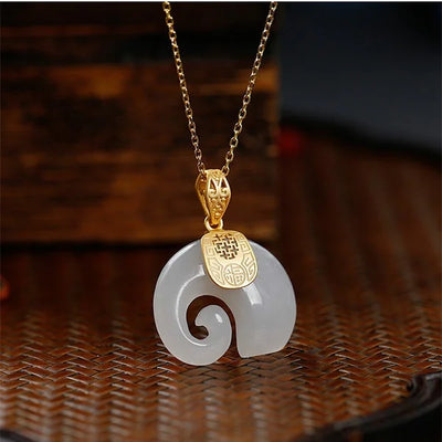 Aureum I Stone Elephant Pendant