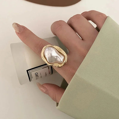 Sea of Serenity I Pearl ring