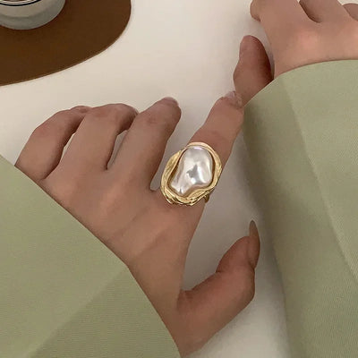 Sea of Serenity I Pearl ring