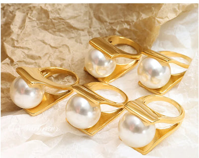 Pearl Haven I Big Pearl Ring