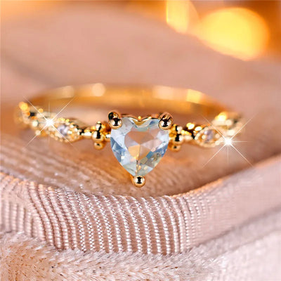 Amber Song | Gold hearted Ring
