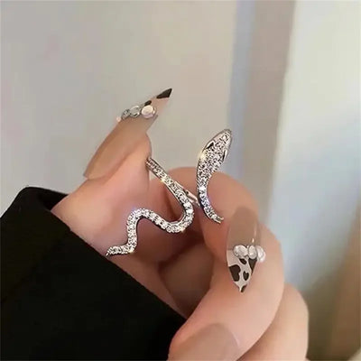 Whispering Coil I Snake Ring