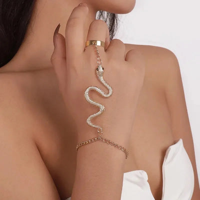 Whispering Coil I Snake Ring