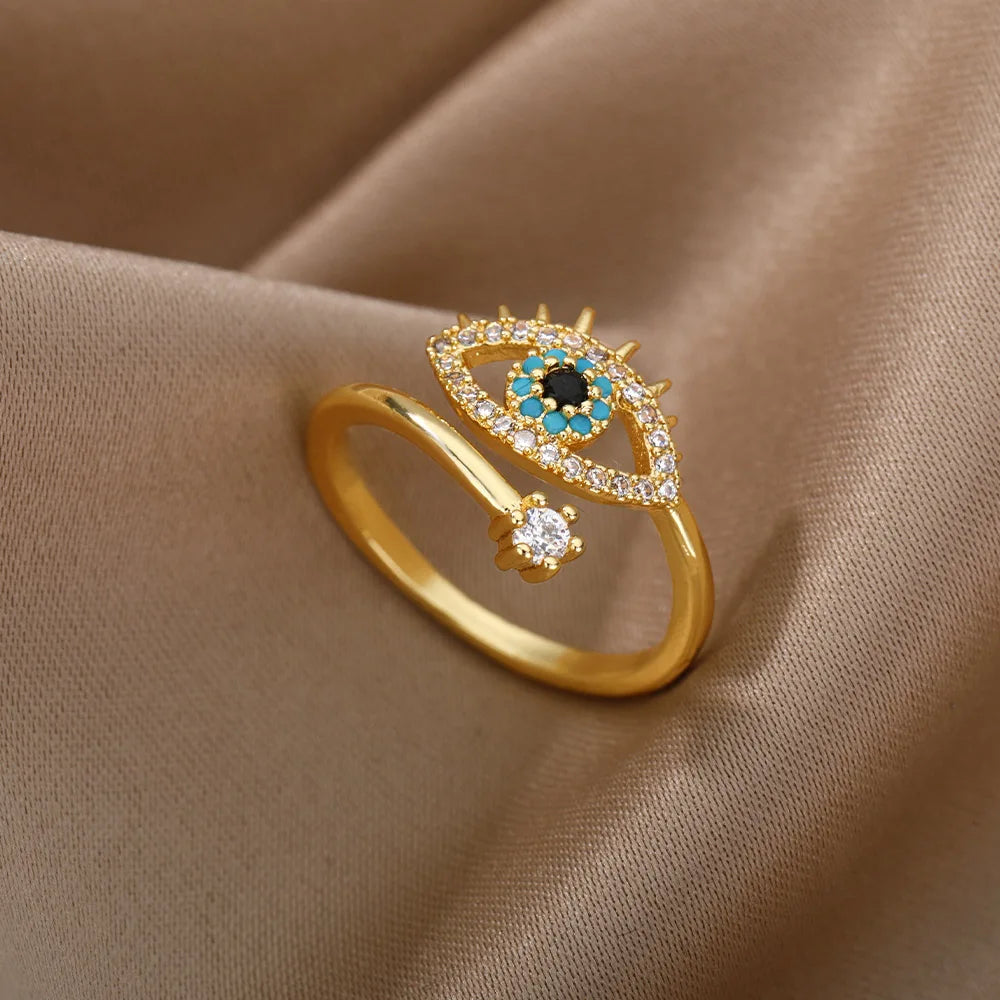 Vita Nova I Lucky Blue Eye Ring