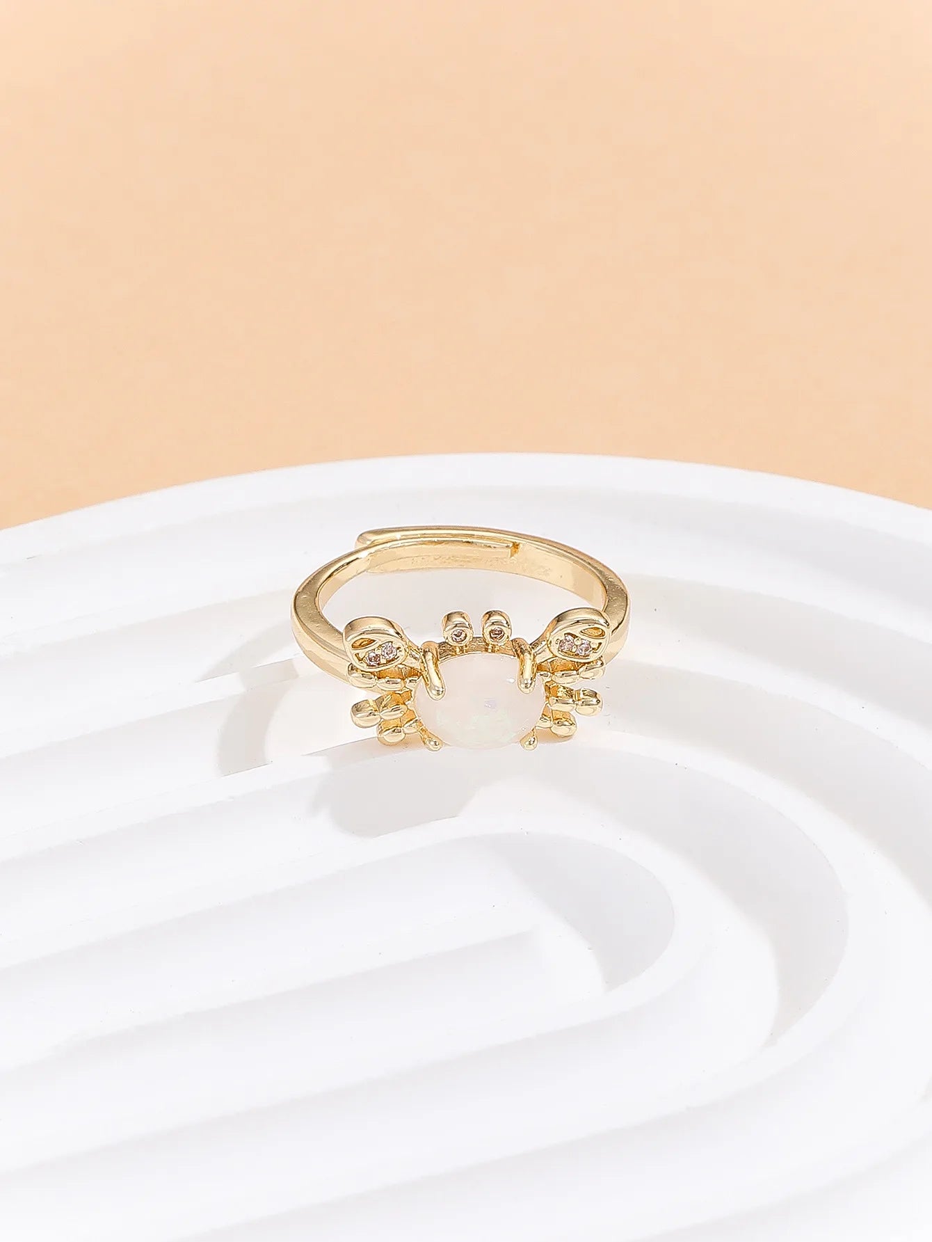 Shore Buddy I Moonstone Ring