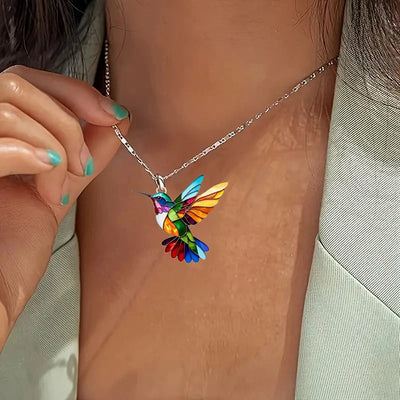 Daizy I Hummingbird Vintage Necklace