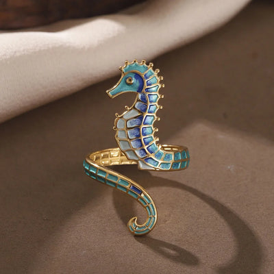 Ocean Embrace I Seahorse Ring