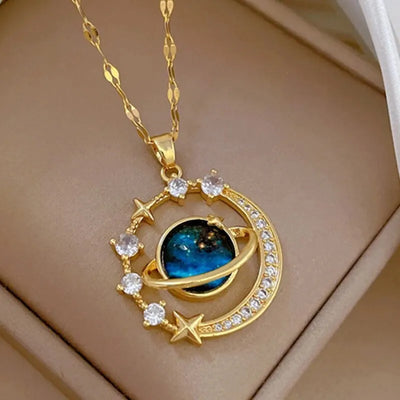 Serenum I  Astronaut Pendant Necklaces