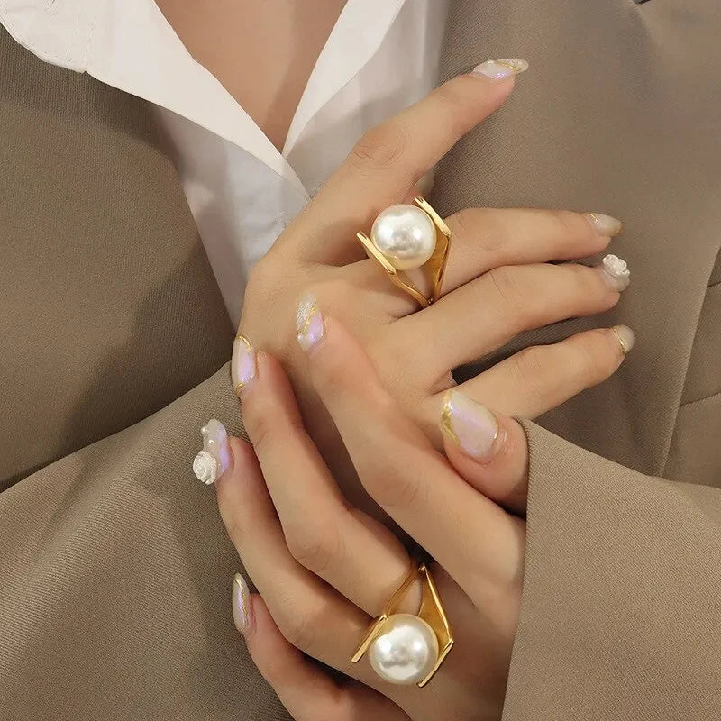 Pearl Haven I Big Pearl Ring