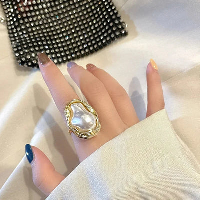 Sea of Serenity I Pearl ring