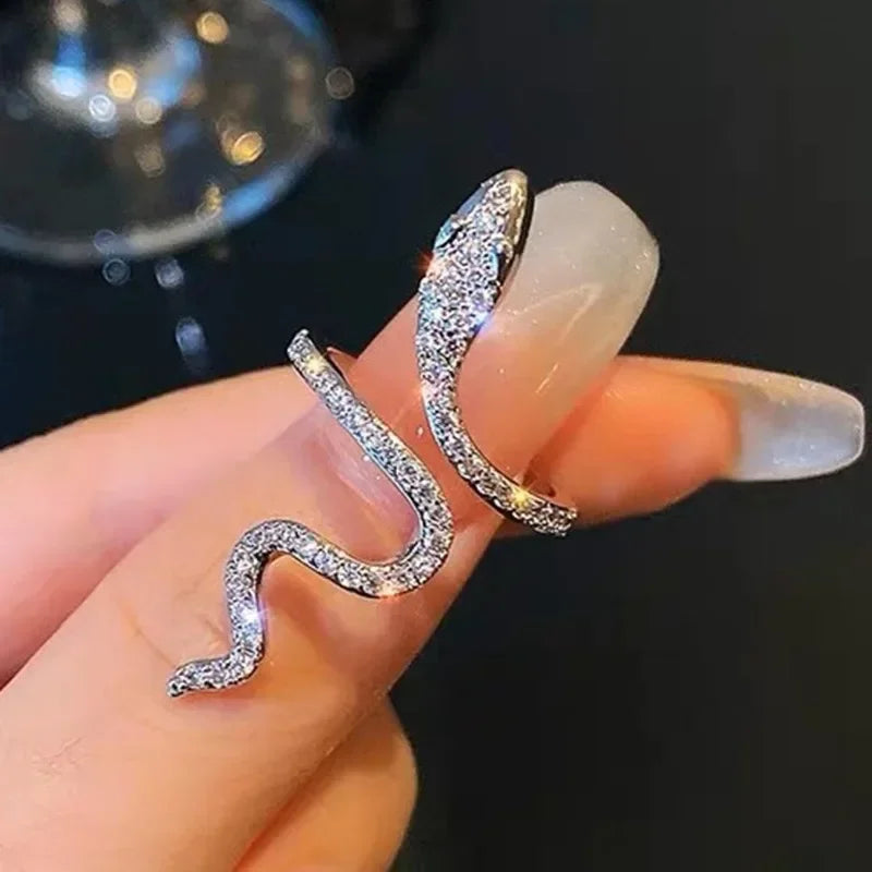 Whispering Coil I Snake Ring