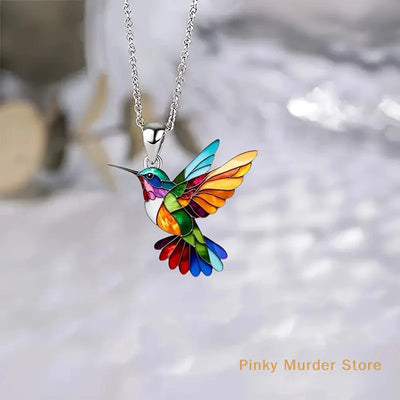 Daizy I Hummingbird Vintage Necklace