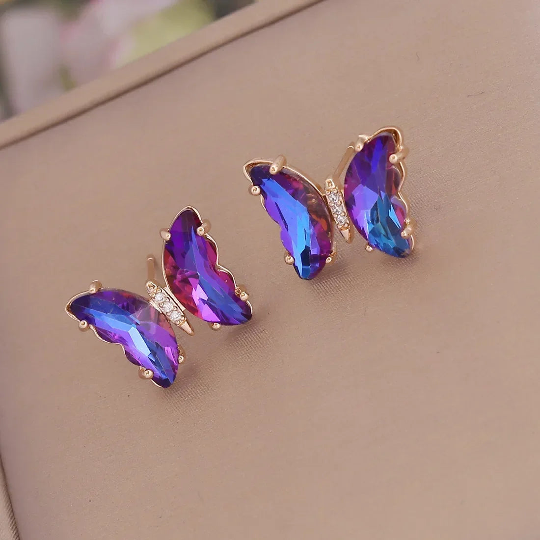 Iridescent Flutter I Butterfly Earring