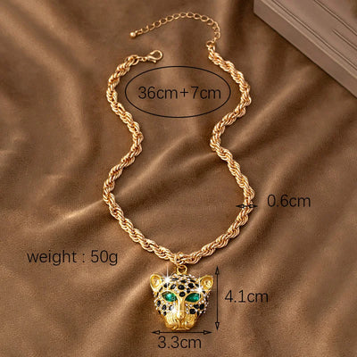 Roar I Leopard Shape Pendant