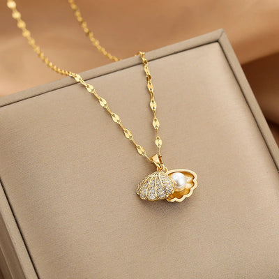 Ocean's Shell I French Shell Pearl Necklace