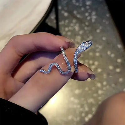 Whispering Coil I Snake Ring
