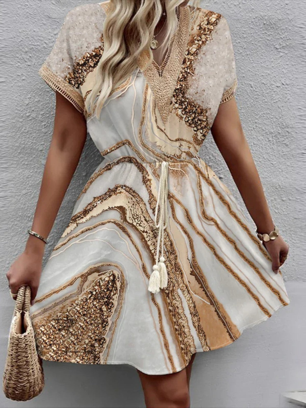 Astrid | Stylish Printed V-Neck Dress