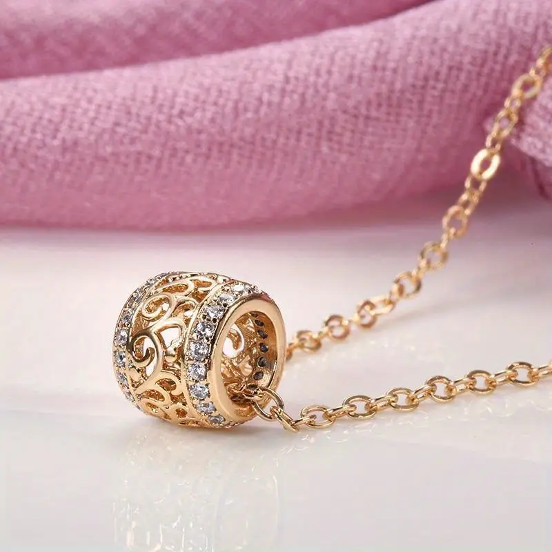 Eternal Shine I Elegant Bright Golden Necklace