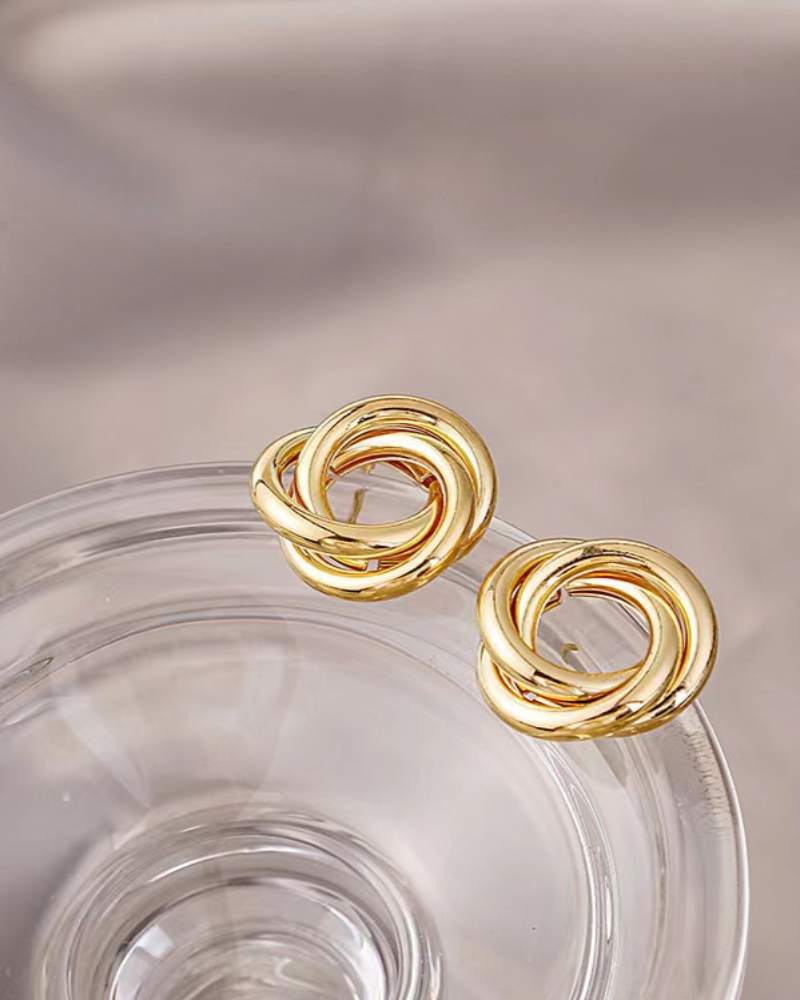 AURELIA | MODERN KNOT STUD EARRINGS